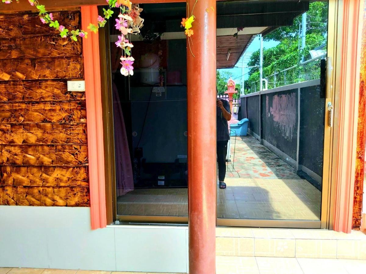 Wilailak Bungalow @ Koh Srichang كو سي تشانغ المظهر الخارجي الصورة